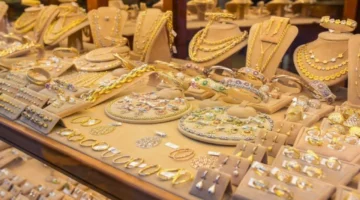 سعر الذهب في مصر اليوم يواصل التراجع وتأثيره على مشتريات عيار 21 1